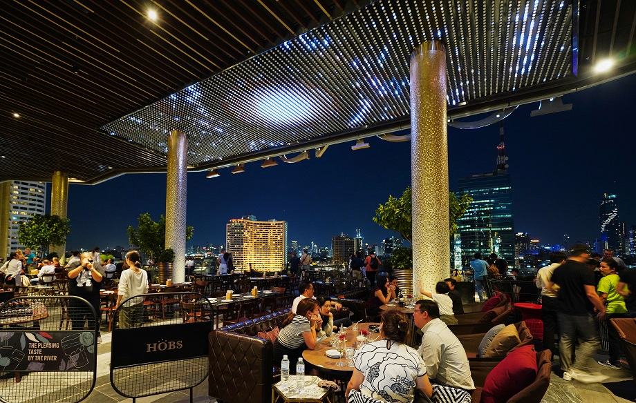 TASANA NAKORN TERRACE
